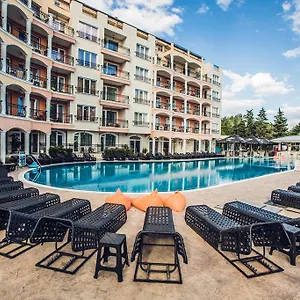 4* Hotel Avenue Deluxe