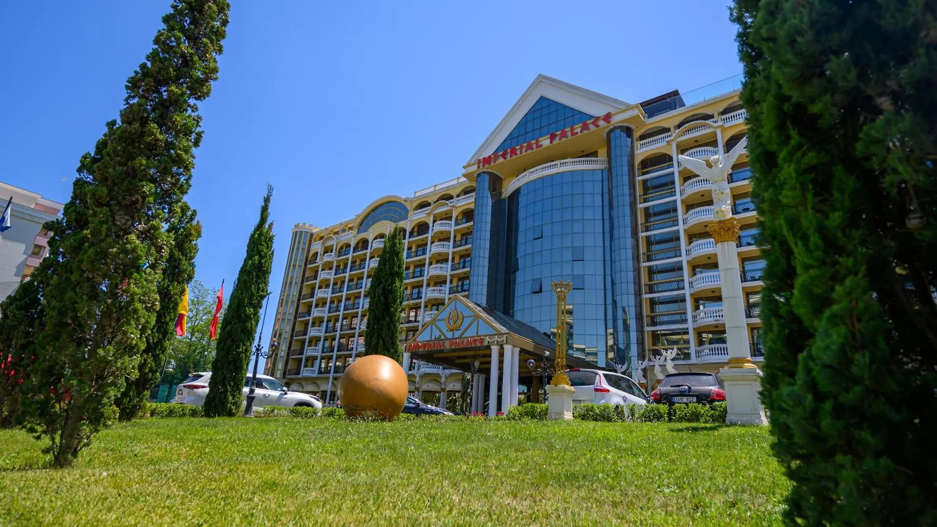 סאני ביץ' Imperial Palace Hotel