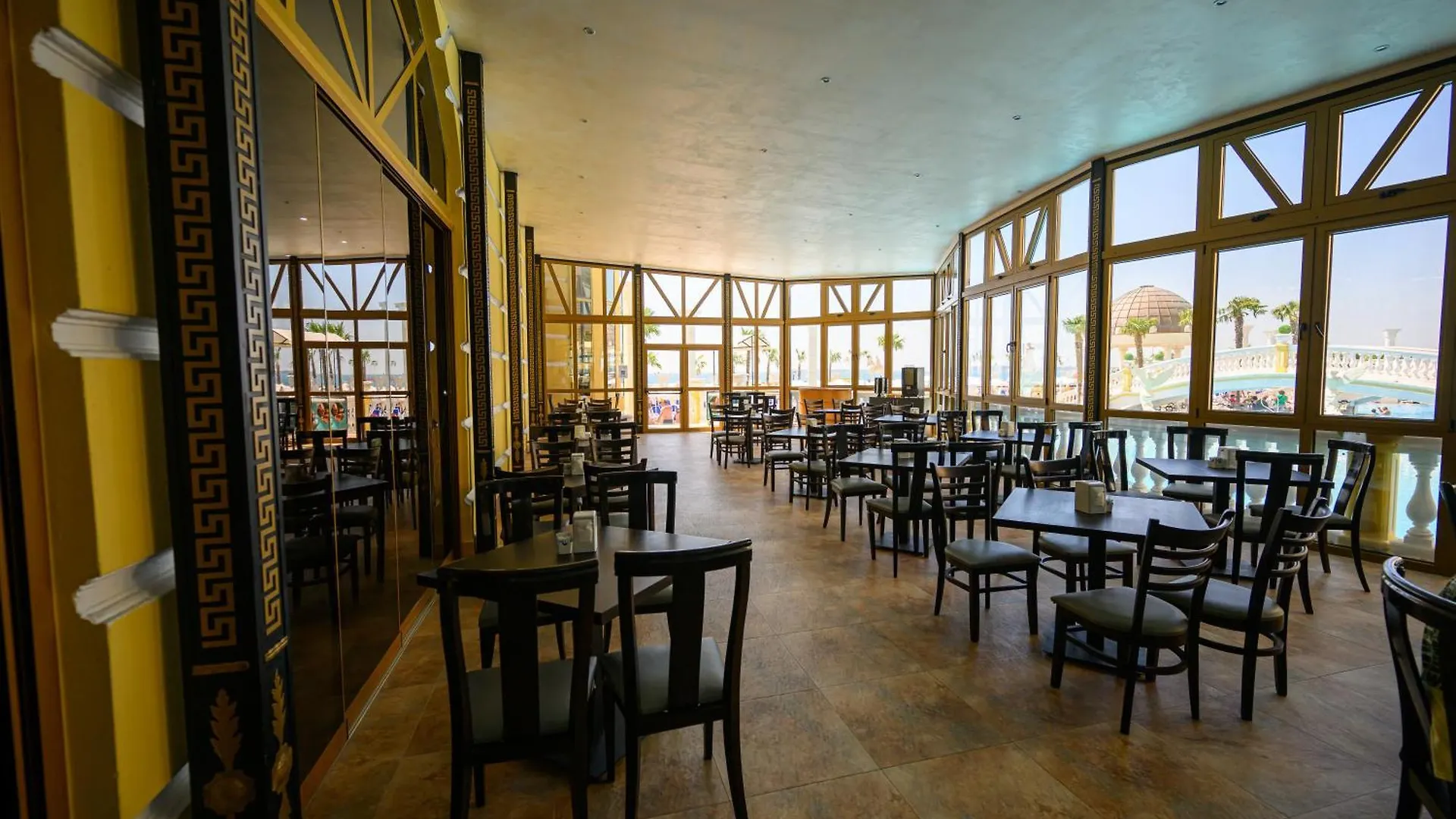 סאני ביץ' Imperial Palace Hotel סאני ביץ'