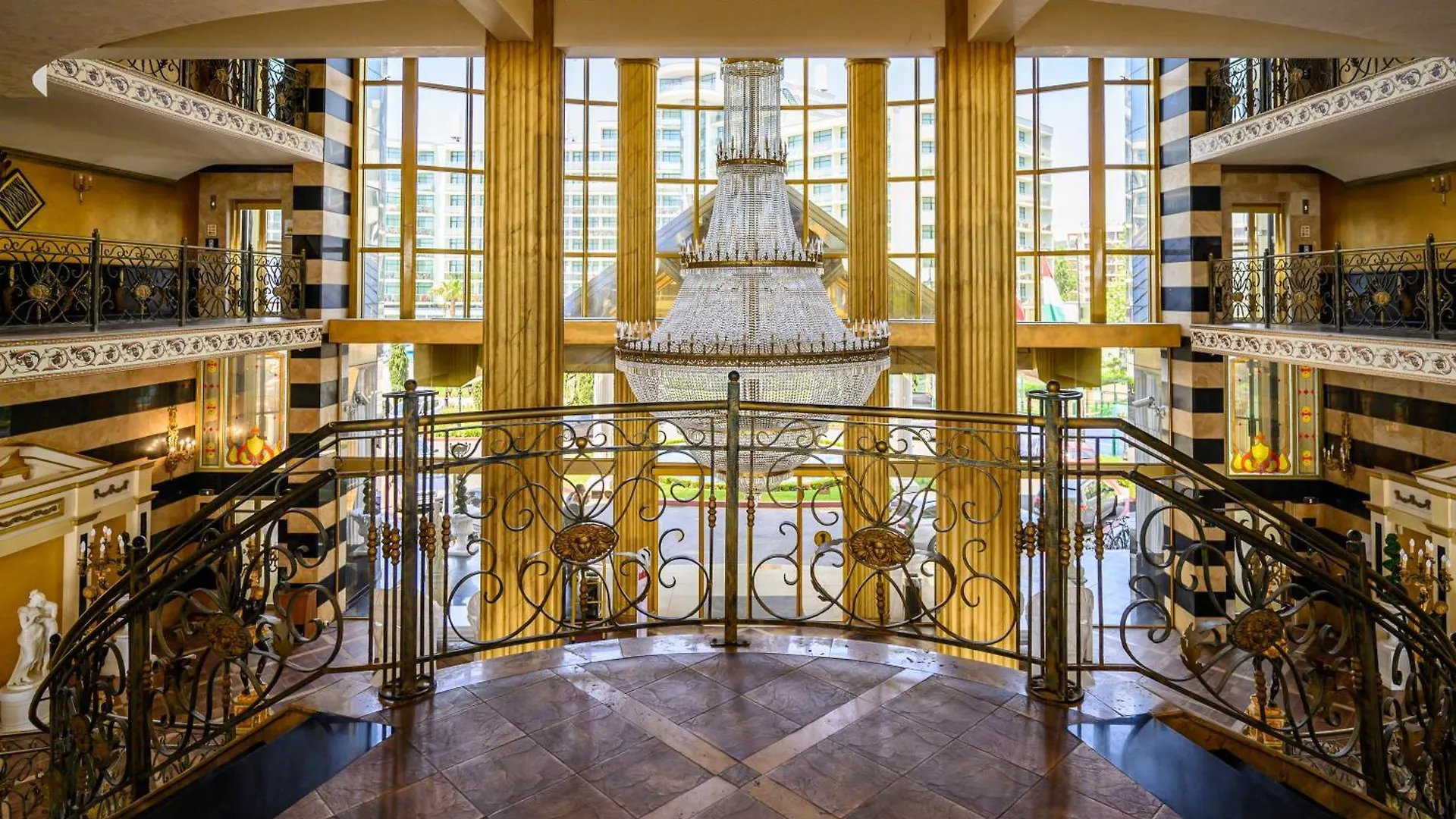 סאני ביץ' Imperial Palace Hotel  סאני ביץ'